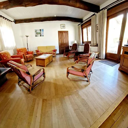 La Scierie, Maison Familiale,