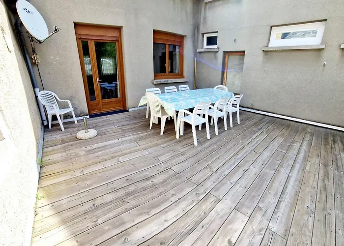 La Scierie, Maison Familiale, *