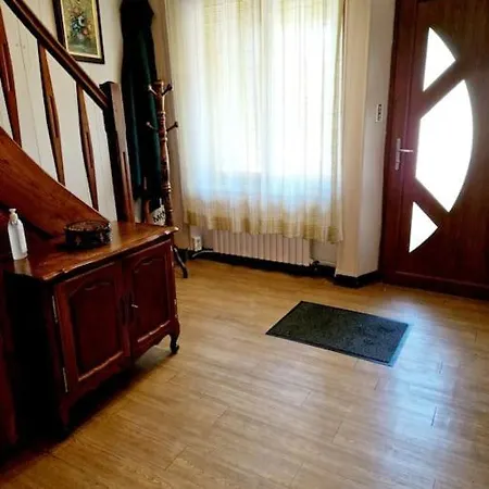 La Scierie, Maison Familiale, *